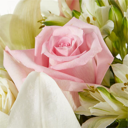 Kindhearted Bouquet –  Rita Fleuriste Montreal, Montreal PQ