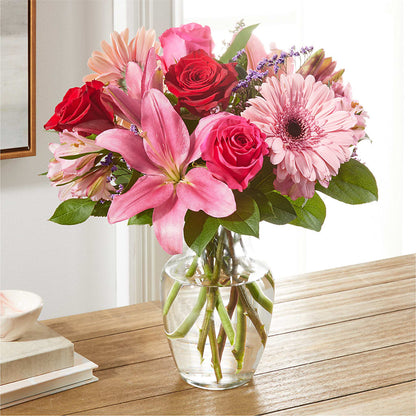 Lots of Love Bouquet –  Rita Fleuriste Montreal, Montreal PQ