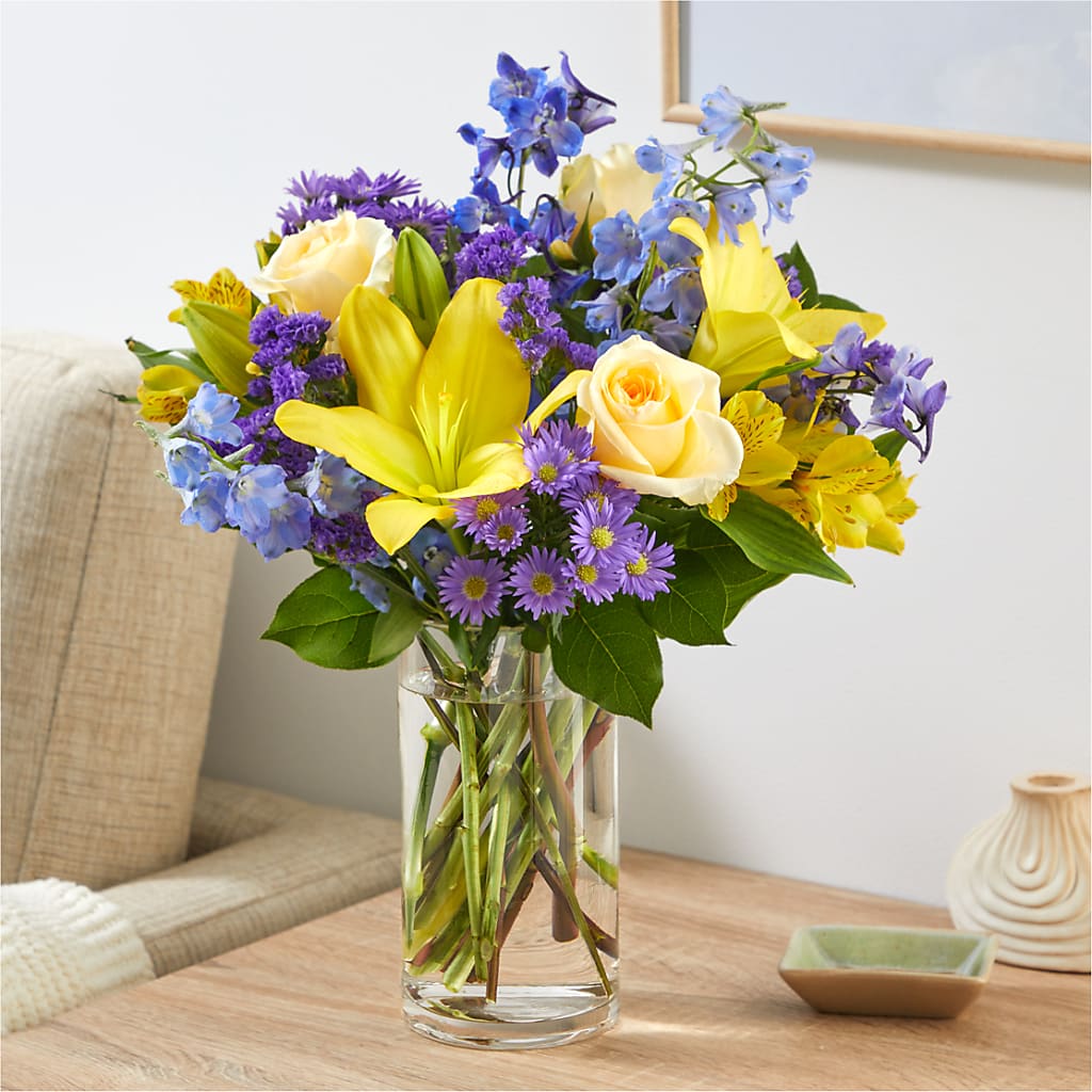Limoncello Bouquet –  Rita Fleuriste Montreal, Montreal PQ