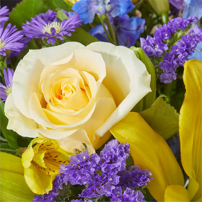 Limoncello Bouquet –  Rita Fleuriste Montreal, Montreal PQ