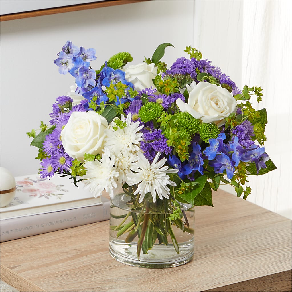 Genuine Gestures Bouquet –  Rita Fleuriste Montreal, Montreal PQ