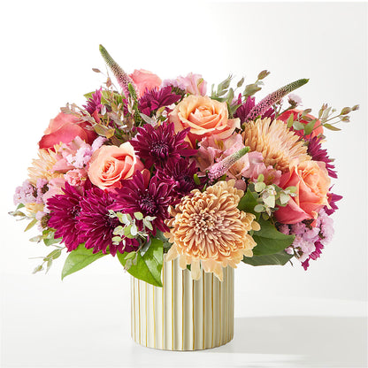 Berry Cobbler Bouquet with Ivory Vase –  Rita Fleuriste Montreal, Montreal PQ