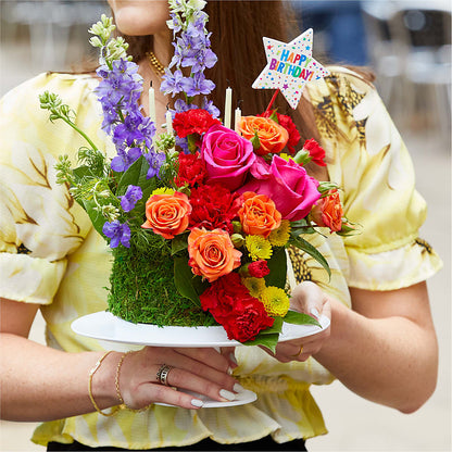 Best Year Yet Floral Cake –  Rita Fleuriste Montreal, Montreal PQ